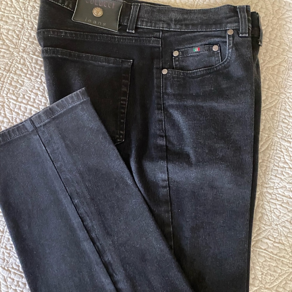 Designer Mens black jean. Italian made by Carlo Colucci. Size 32/32